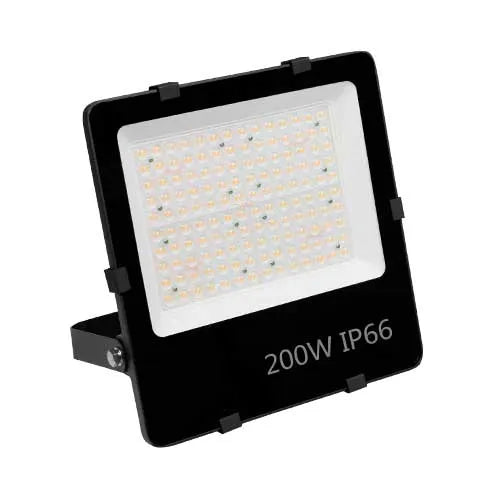 Track lighting for illuminating dining tablesLED Breedstraler 200W IP66 Waterdicht 150lm/W - Pro High lumen Philips-driver Track lighting for illuminating dining tablesLED Breedstraler 200W IP66 Waterdicht 150lm/W - Pro High lumen Philips-driver
