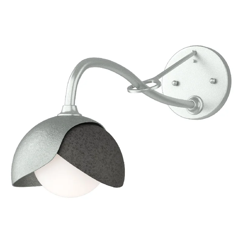 Industrial Lighting with High CRI (Color Rendering Index) for True Color PerceptionBrooklyn One Light Wall Sconce
