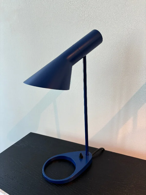 wooden table lamps with natural grain for a warm and organic feelwooden table lamps with natural grain for a warm and organic feelAJ Mini Table Lamp***Moving Sale**** wooden table lamps with natural grain for a warm and organic feelwooden table lamps with natural grain for a warm and organic feelAJ Mini Table Lamp***Moving Sale****
